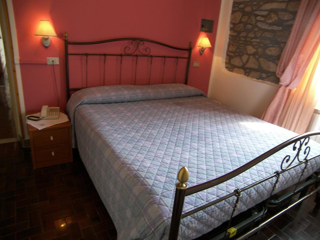 Albergo Elisa Comano  ห้อง รูปภาพ