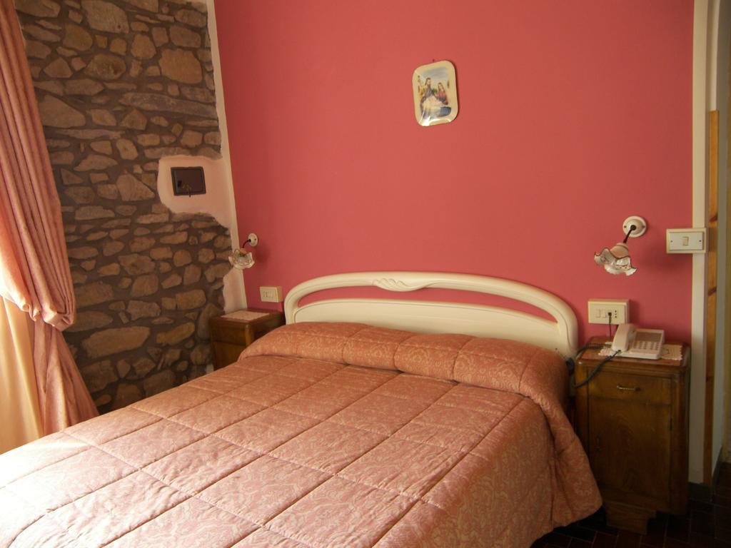 Albergo Elisa Comano  ห้อง รูปภาพ
