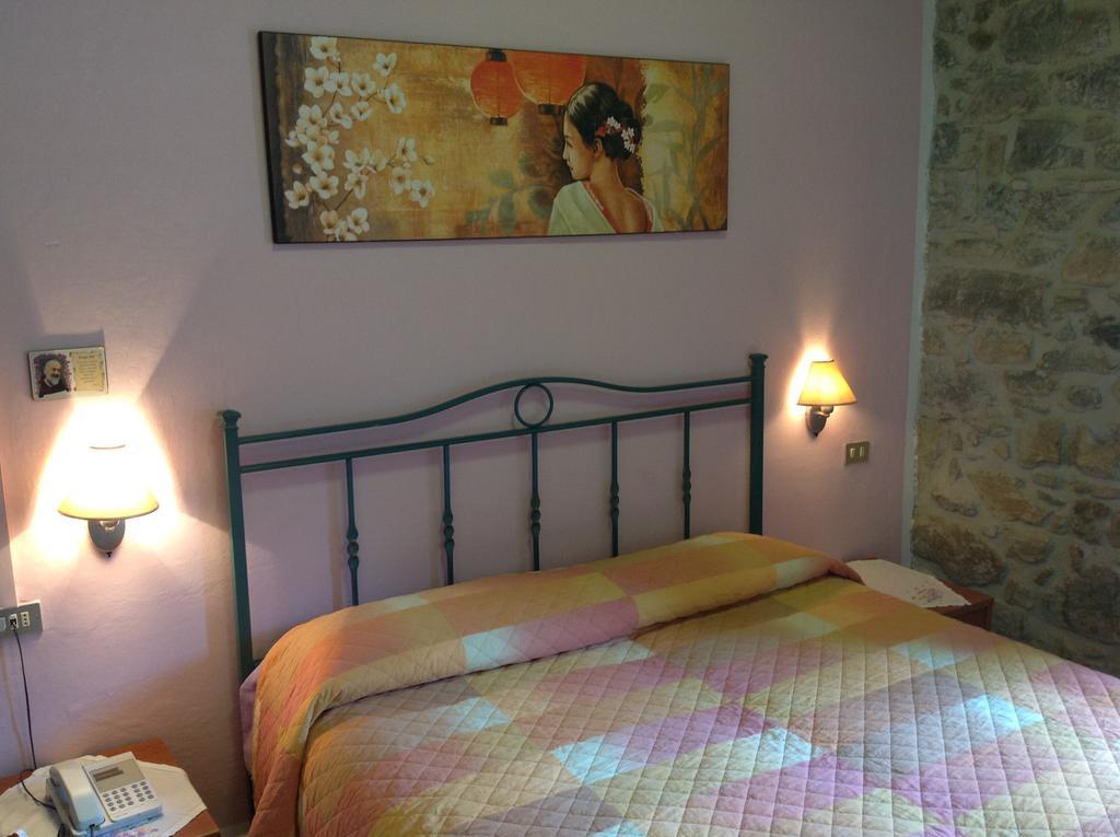 Albergo Elisa Comano  ภายนอก รูปภาพ